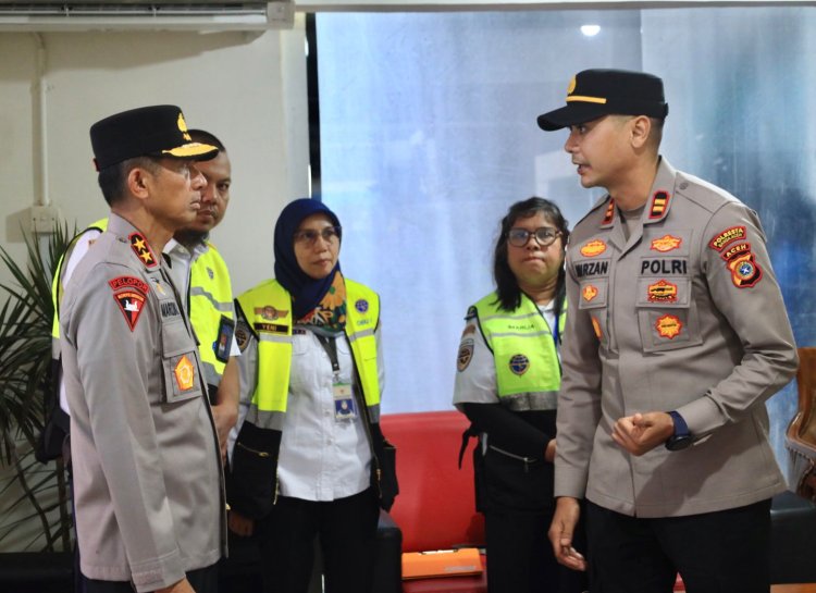 Kapolda Aceh Turun Langsung Tinjau Pos Pengamanan Lebaran di Lambaro dan Bandara SIM