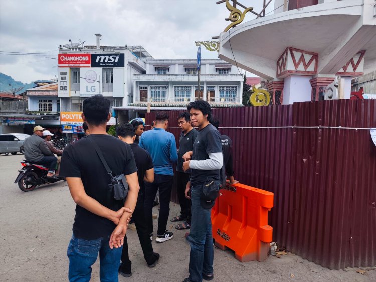 HIMA-ATE Gelar Aksi Damai, Soroti Kekerasan Aktivis dan Lambannya Pemulihan Bencana