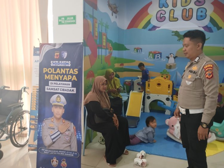 ‎Polantas Menyapa Wajib Pajak di Samsat Cibadak dan Pelabuhan Ratu : Upaya Tingkatkan Pelayanan dan Kedekatan dengan Masyarakat