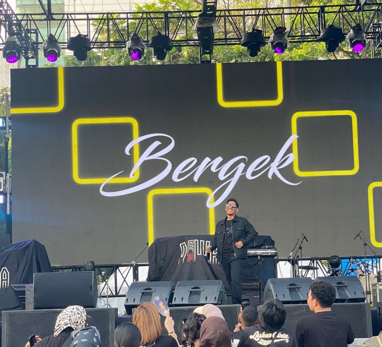 Bergek Guncang Melofest Vol. 2 Medan, Ribuan Penonton Ikut Bernyanyi