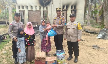 Kapolsek Baktiya Barat Salurkan Bantuan Sembako untuk Korban Kebakaran di Cot Laba