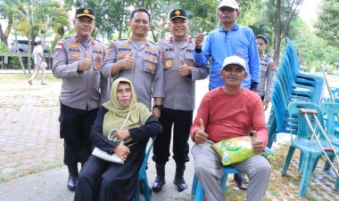 Peringatan May Day di Banda Aceh Berlangsung Tertib, Polda Aceh Bagikan 2,5 Ton Beras