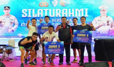 Korlantas Polri Gelar Silaturahmi Bareng Media Lewat Badminton, Pererat Sinergi Antara Media dan Polri