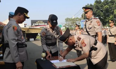 Polres Sukabumi Kota Gelar Sertijab, Kasat Lantas, Kasat Reskrim  dan Beberapa Kapolsek Berganti