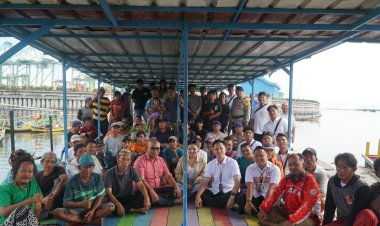 Ditpolairud Polda Metro Dialog dengan Nelayan Kalibaru, Bahas Alat Tangkap hingga Limbah