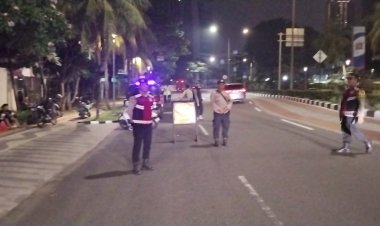 Polisi Amankan 8 Orang dalam Operasi Cipta Kondisi di Jakarta Pusat