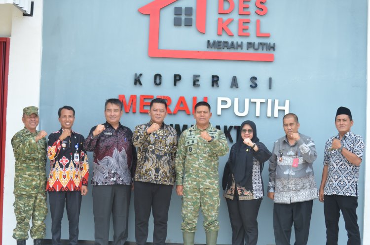 PEDULI LINGKUNGAN DAN SOSIAL, KODIM 0427/WK ADAKAN GERAKAN INDONESIA ASRI DI KECAMATAN NEGERI BESAR