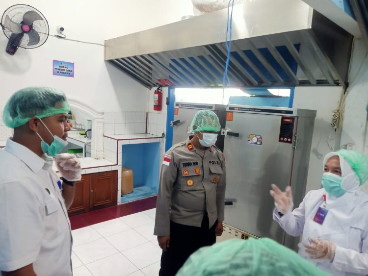 Kapolsek Muara Dua Bersama Muspika Sambangi Dapur Program MBG di Lhokseumawe
