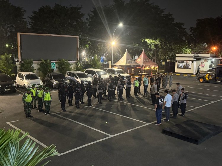Patroli Patmob Kompi 2 Yon D Pelopor Intensif Cegah Tawuran dan Balap Liar di Bekasi Kota