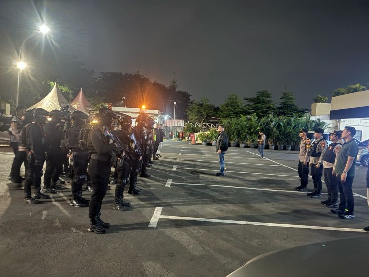 Patmob Kompi 2 Batalyon D Pelopor Intensifkan Patroli Antisipasi Tawuran dan Balap Liar di Bekasi Kota