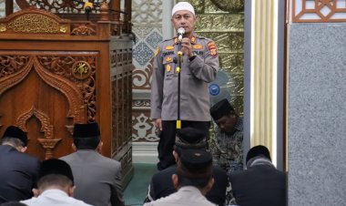 Safari Subuh Rabu Berkah, Kapolsek Bebesen Ajak Masyarakat Perkuat Persatuan dan Jaga Kamtibmas