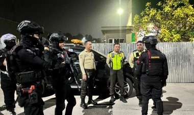 PATMOB D 73 Batalyon D Pelopor Intensifkan Patroli Rayonisasi, Antisipasi Tawuran dan Balap Liar di Bekasi Kota