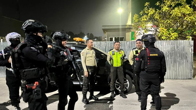 PATMOB D 73 Batalyon D Pelopor Intensifkan Patroli Rayonisasi, Antisipasi Tawuran dan Balap Liar di Bekasi Kota