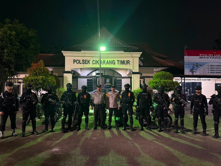 Patroli Rayonisasi Brimob Batalyon D Pelopor Antisipasi Tawuran dan Balap Liar di Kabupaten Bekasi
