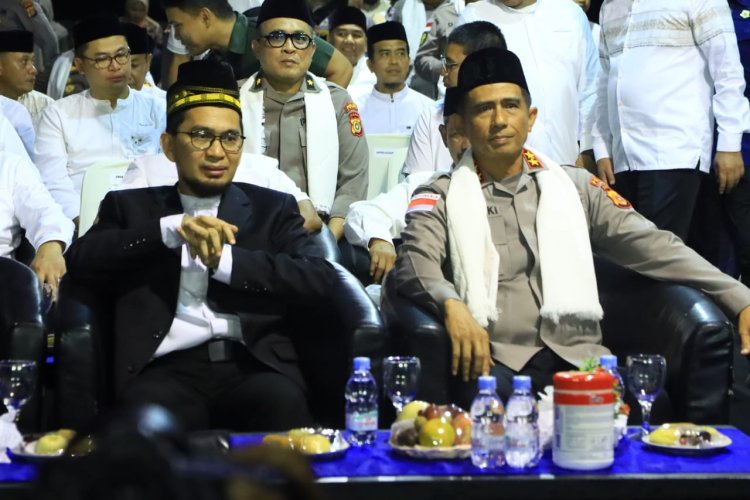 Meski Hujan, Ribuan Masyarakat Antusias Hadiri Opening Ceremony Bhayangkara Fest 2026