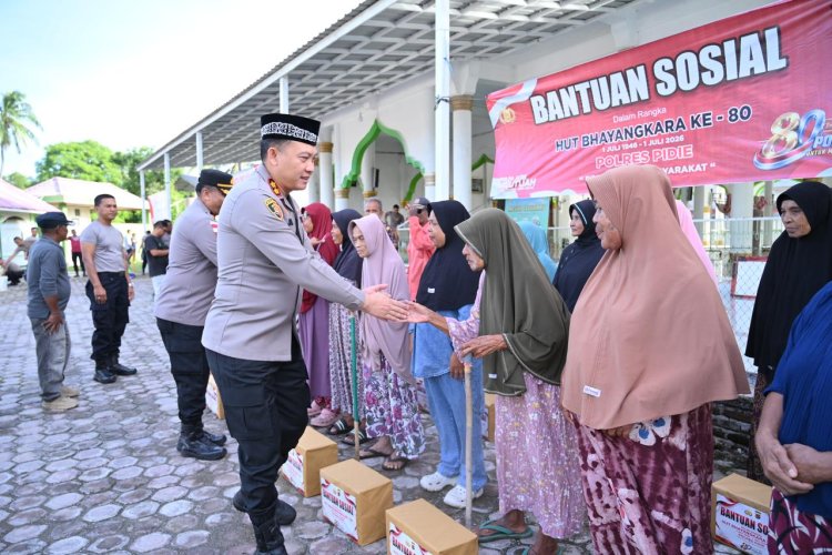 Polres Pidie Gelar Bakti Sosial dan Bakti Religi, Salurkan Bantuan untuk Masyarakat dan Masjid