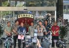 Polri Serahkan Tersangka dan Barang Bukti Perkara Dugaan Korupsi kepada Kejaksaan Agung