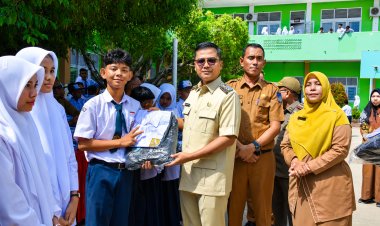 Pemko Langsa Salurkan 20.963 Seragam Sekolah Gratis, Komitmen Majukan Pendidikan
