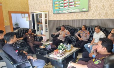 Kapolres dan Kejaksaan Negeri Way Kanan Berkomitmen Tingkatkan Sinergi dan Soliditas