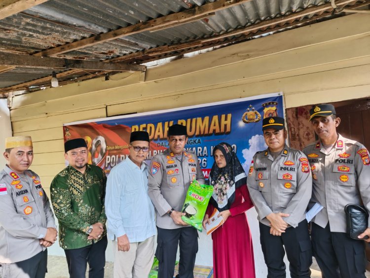 Peringati HUT Bhayangkara ke-80, Polres Lhokseumawe Bersama Baitul Mal Wujudkan Program Bedah Rumah Bantu Warga
