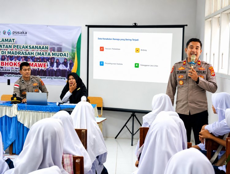 Kapolsek Blang Mangat Edukasi Pelajar MTsN 2 tentang Kenakalan Remaja dan Tertib Hukum