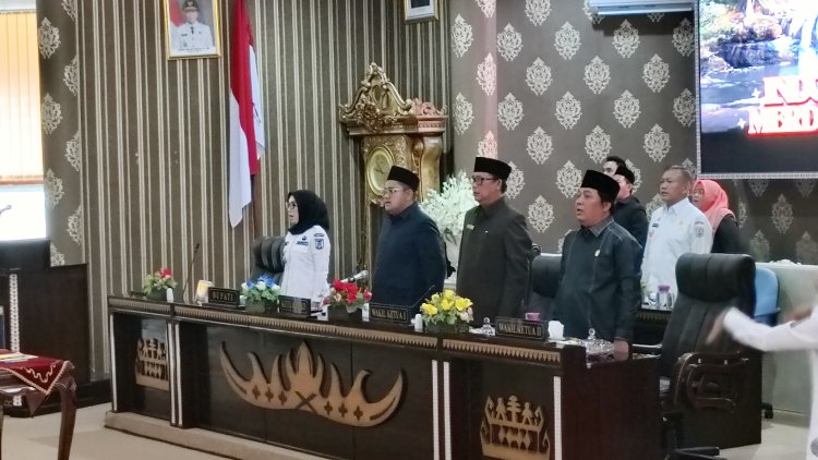 Rial Kalbadi Pimpin Paripurna DPRD Way Kanan: Sahkan Perda Literasi dan Terima Rancangan KUA-PPAS 2027 dari Bupati Ayu