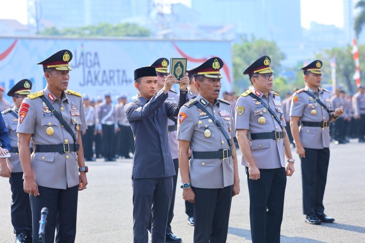 Kapolda Metro Jaya Pimpin Sertijab PJU dan Kapolres Jajaran, Penyegaran Organisasi Perkuat Pelayanan Masyarakat