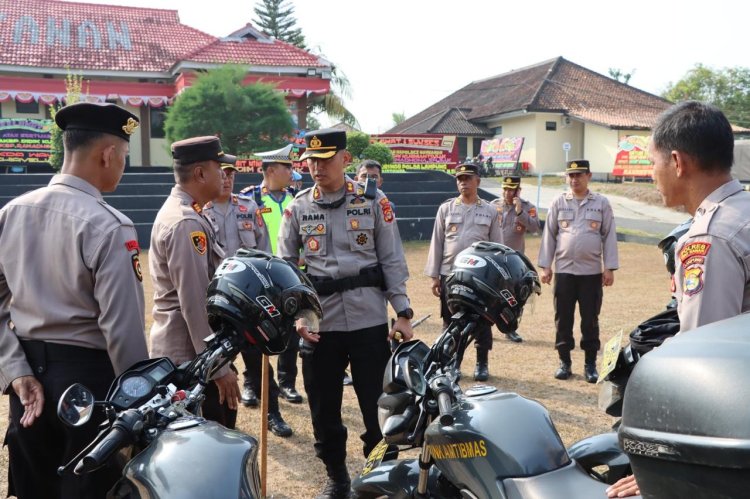 Apel Perdana Kapolres Way Kanan: Tekankan Soliditas, Disiplin, SOP, hingga Pengecekan Randis dan Senpi Dinas