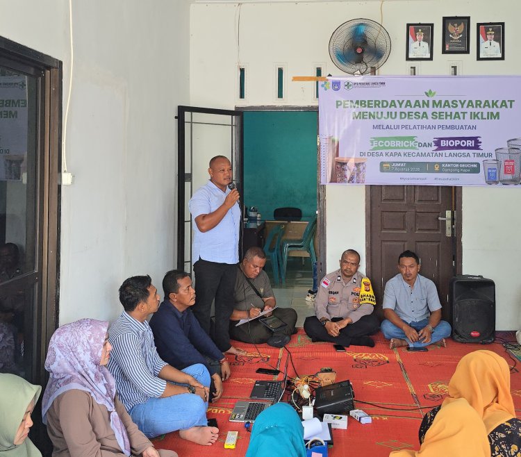 Bangun Desa Sehat Iklim, Warga Gampong Kapa Antusias Ikuti Pelatihan Ecobrick dan Biopori