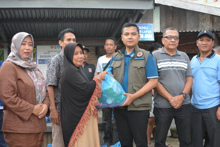 Gerak Cepat Tangani Banjir, Pemko Langsa Bantu Warga dan Tinjau Aliran Sungai