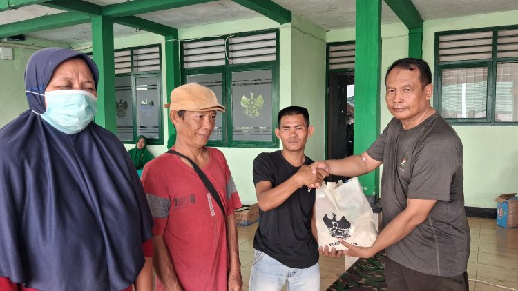 PEDULI MASYARAKAT, KODIM 0427/WAY KANAN GELAR BAKTI KESEHATAN, DONOR DARAH DAN SALURKAN BANSOS JELANG HUT KE-81 TNI