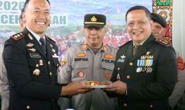 HUT TNI ke-81, Polres Aceh Tengah Beri Surprise untuk Kodim 0106 Usai Upacara