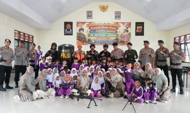 TK RA Miftahul Jannah Kenalkan Dunia Brimob Lewat Outing Class di Mako Batalyon B Pelopor