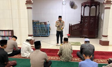 Kapolres Bireuen Gelar Subuh Keliling, Ajak Masyarakat Cegah Narkoba, Bullying dan Hindari Judol