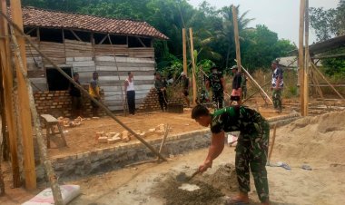 Wujudkan Hunian Layak, Satgas TMMD ke-130 Kodim 0427/Way Kanan Terus Genjot Pembangunan RTLH