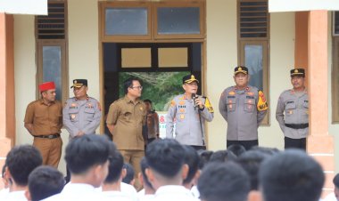 Kapolres Aceh Utara Hadir di SMKN 1 Lhoksukon, Ajak Pelajar Jauhi Narkoba dan Kenakalan Remaja
