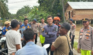Kapolres Aceh Selatan Tinjau Kondisi Banjir di Trumon Tengah, Pastikan Penanganan Berjalan Optimal