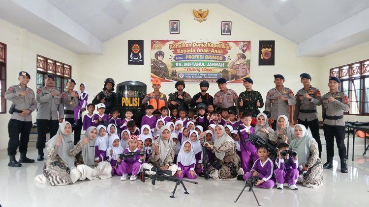 TK RA Miftahul Jannah Kenalkan Dunia Brimob Lewat Outing Class di Mako Batalyon B Pelopor