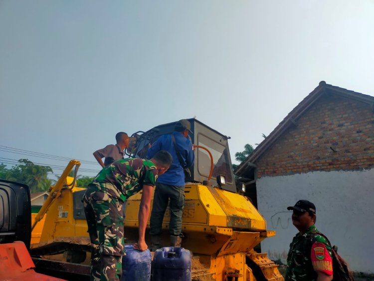 TMMD ke-130 Kodim 0427/Way Kanan Buka Badan Jalan, Permudah Akses dan Dorong Ekonomi Masyarakat
