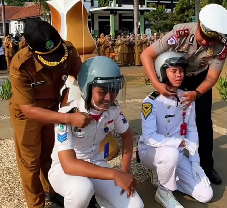 Satlantas Polres Subang Sosialisasikan Program GABIN di SMKN 2 Subang, Ajak Pelajar Utamakan Keselamatan