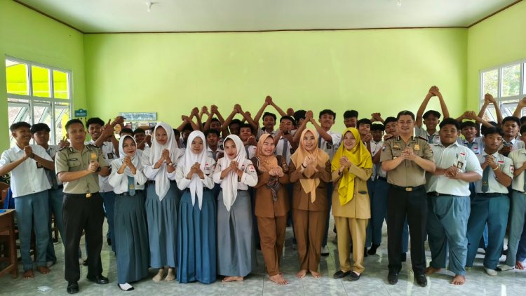 Bentengi Generasi Muda dari Narkoba, Polres Way Kanan Edukasi Pelajar SMAN 2 Blambangan Umpu