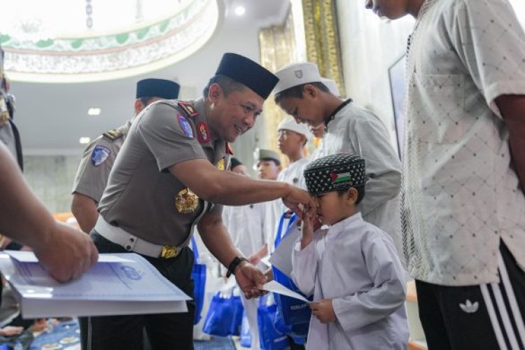 Awali Kepemimpinan Kakorlantas, Korlantas Polri Gelar Doa Bersama dan Santuni Anak Yatim