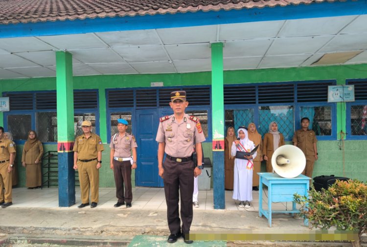 Polisi  Peduli Pendidikan Kapolsek Baradatu Ingatkan Pelajar SMPN 1 Baradatu  , Jauhi Judi Online hingga  Perundungan
