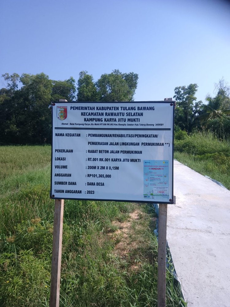 Kampung Karya Jitu Mukti Merealisasikan Jalan Rabat Beton Menggunakan Anggaran DD Tahap 2