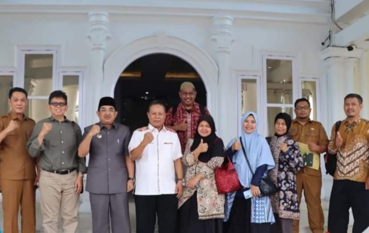 Bupati Tanjabbar Terima Kunjungan Audiensi Tim Universitas Jambi
