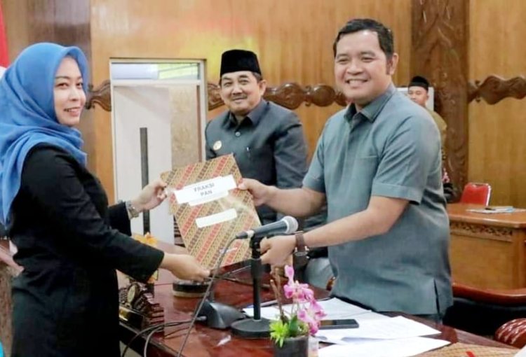 Ikuti Rapat Paripurna Kedua, Bupati Apresiasi Tanggapan Fraksi