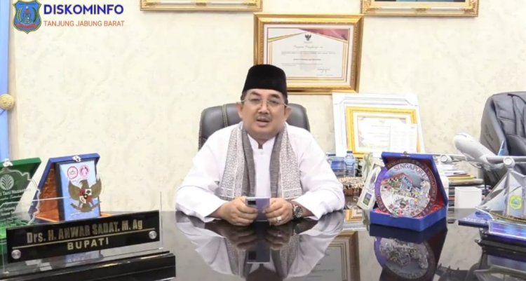 Bupati Tanjabbar Himbau Masyarakat Agar Bijak Gunakan Media Sosial