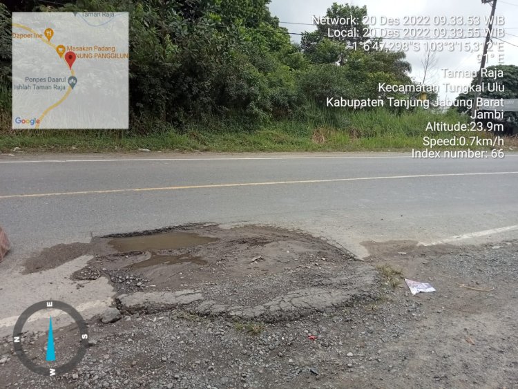 Banyak Lobang Serta Di Ramaikan Truk Angkutan Batu Bara Di Lintas Timur, Masyarakat Wajib Waspada