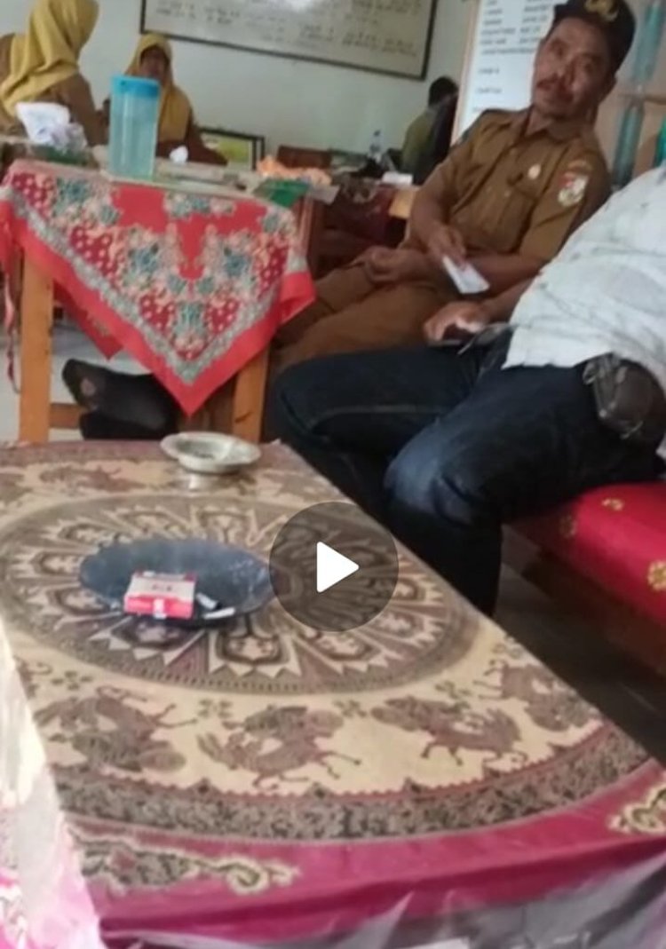 Oknum Kepala Sekolah Coba Suap Wartawan !
