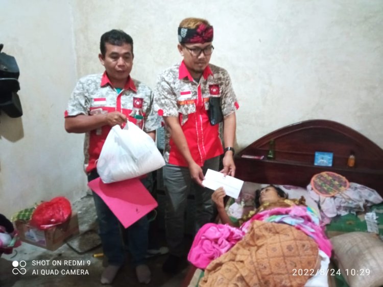 GML Metro Santuni Warga Cacat di Yosomulyo